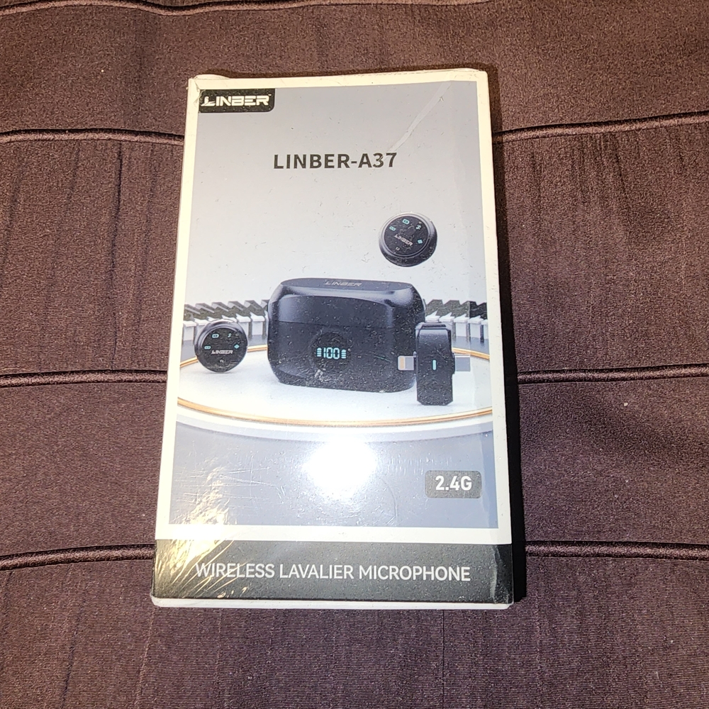 NIB $25 LINBER-A37 Wireless Lavalier Microphone Black